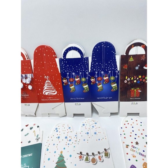 24pc Cute Foldable Cardboard Christmas Treat Boxes Cupcake Holders Holiday New - Picture 4 of 12